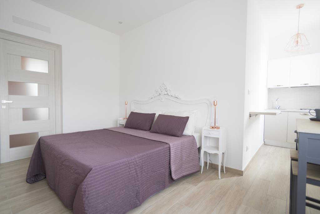 סרונו La Maison Extravagante מראה חיצוני תמונה